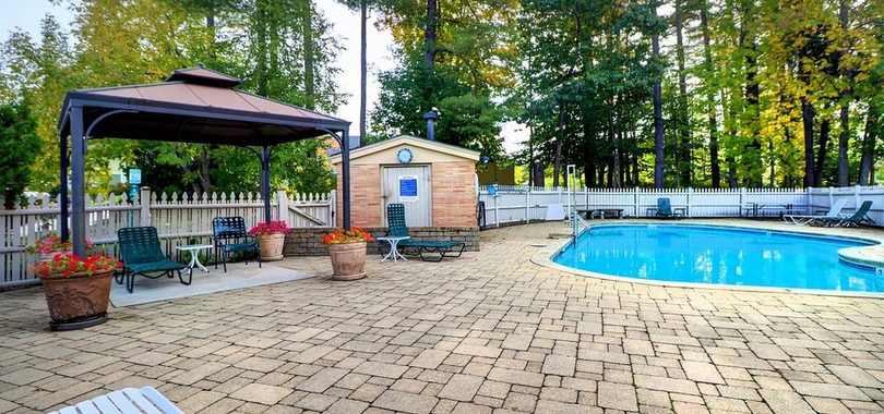 Senator Inn & Spa