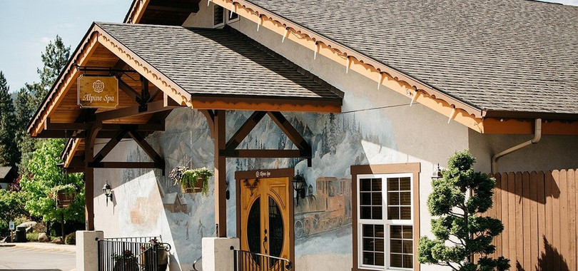 Icicle Village Resort