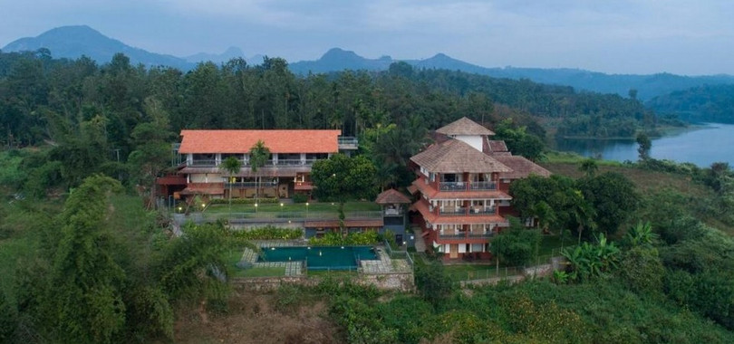 Vistara Resort