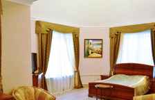 ДЖУНИОР СЮИТ Double