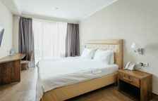 Стандарт Двухместный с балконом боковой вид на море к.1