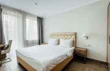 Люкс с балконом боковой вид на море к.1