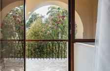 Сьюит двухкомнатный с балконом морская сторона/парк. Главный корпус