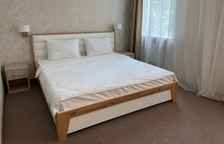 Сьюит трехкомнатный с двумя спальнями без балкона вид на парк