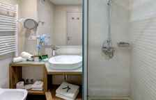 Одноместный люкс с балконом и с видом на город