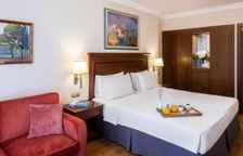 Двухместный номер Premium с балконом и с видом на Акрополь