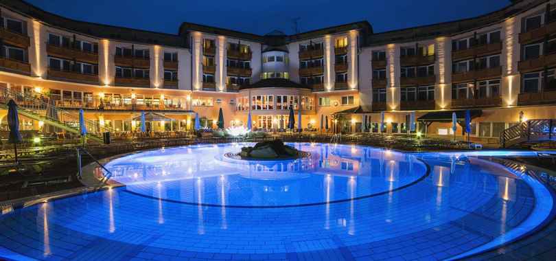 Lotus Therme Hotel & Spa