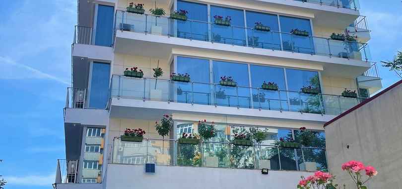 Marshal Garden Hotel