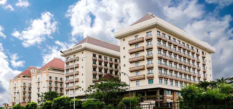 Mega Anggrek Hotel & Convention