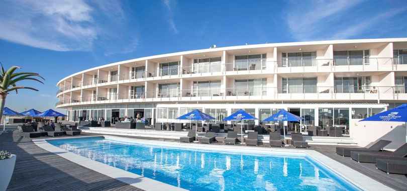 Lagoon Beach Hotel & Spa