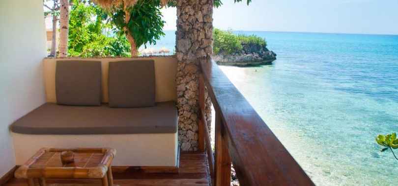 Tepanee Beach Resort