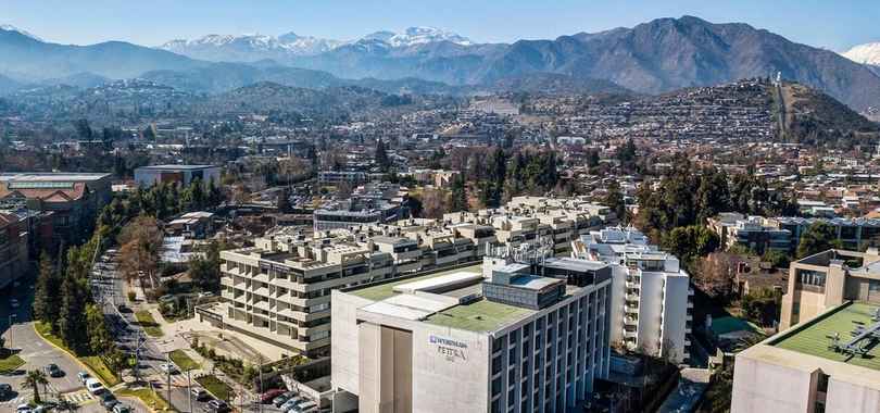 Wyndham Santiago Pettra