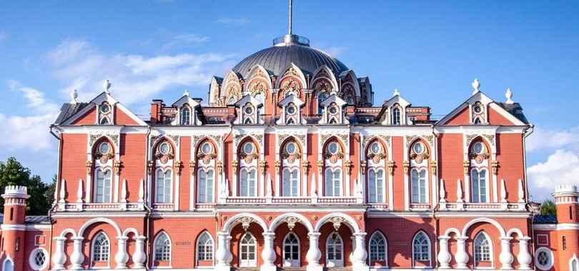 Отель «Петровский Путевой Дворец»