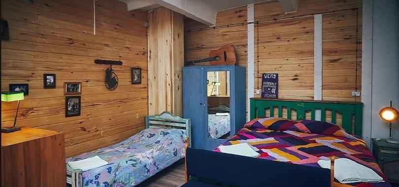 Отель «Каморка с лежанкой у окна», фото 8