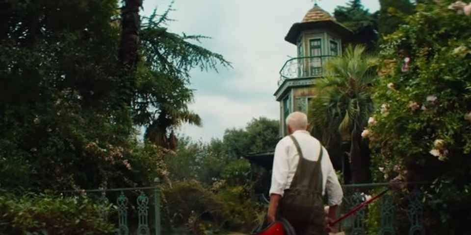 Дом Гены из кино Чебурашка